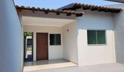 Excelente casa reformada no Nova Lima