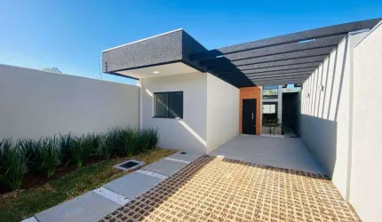 Casa com Piscina Bairro Rita Vieira