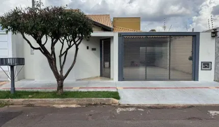 Casa próximo a Av. Júlio de Castilho