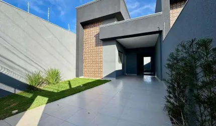 Três quartos, sendo uma suíte e área gourmet