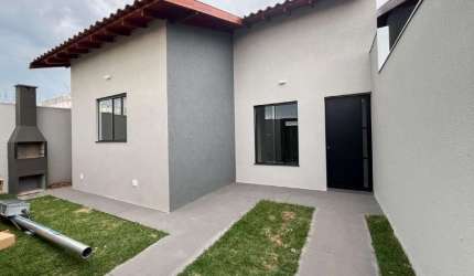 Casa no Residencial Figueiras do Parque.