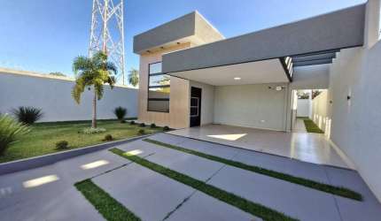 Casa Alto Padrão com 3 Quartos (1 Suíte) – Jardim Seminário.