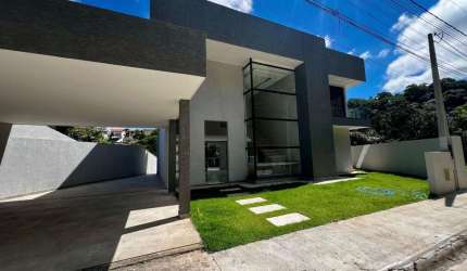 Casa com 4 dormitórios à venda, 440 m² por R$ 2.500.000 - Barreiro - Mairiporã/SP