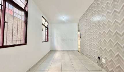 Apartamento de 2 quartos Bairro Camagos