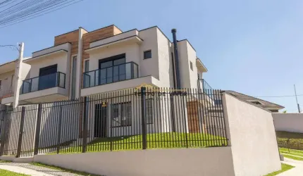 Sobrado com 3 dormitórios à venda, 104 m² por R$ 734.900,00 - Atuba - Curitiba/PR