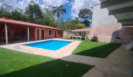 Casa para Venda em Ribeirão Pires, Represa, 4 dormitórios, 2 suítes, 2 banheiros, 10 vagas