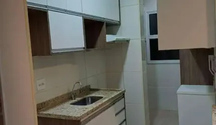 COMPLETO EM ARMÁROS E ESPELHOS!!!