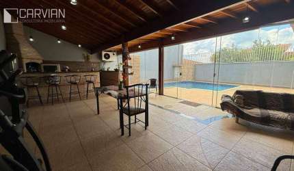 Casa para venda em Parque Industrial Lagoinha de 325.00m² com 3 Quartos e 3 Garagens
