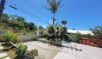 Casa com 3 quartos à venda na Servidão das Pitangas, 313, Campeche, Florianópolis, 420 m2 por R$ 2.216.000
