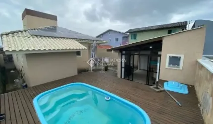 Casa com 3 quartos à venda na Rua Ipê Rosa, 811, Carianos, Florianópolis, 141 m2 por R$ 1.500.000