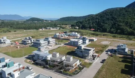 Casa com 3 quartos à venda na Rodovia Doutor Antônio Luiz Moura Gonzaga, 3157, Rio Tavares, Florianópolis, 181 m2 por R$ 2.150.000