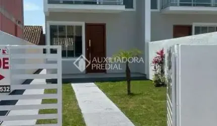 Casa com 2 quartos à venda na Rua Armando Martins Schnorrenberger, 20, Forquilhas, São José, 85 m2 por R$ 450.000