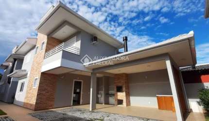 Casa com 3 quartos à venda na Servidão Aroeiras do Gramal, 525, Campeche, Florianópolis, 146 m2 por R$ 950.000