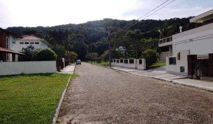 Terreno em condomínio fechado à venda na Avenida Pequeno Príncipe, 1095, Campeche, Florianópolis, 730 m2 por R$ 2.000.000