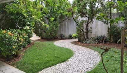 Casa com 3 quartos à venda na Alameda das Eritrinas, Caminho das Árvores, Salvador por R$ 2.300.000
