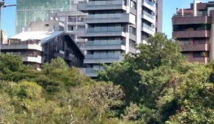 No Vivace Moinhos apartamento em andar alto. Torre única em frente ao Parque Moinhos de Vento em Porto Alegre