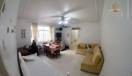 Vendo apartamento de dois dormitórios com garagem na Rua Dona Leonor, Bairro Rio Branco em Porto Alegre
