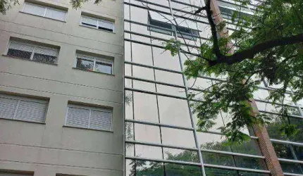 Vendo apartamento de três dormitórios no Bairro Petrópolis em Porto Alegre