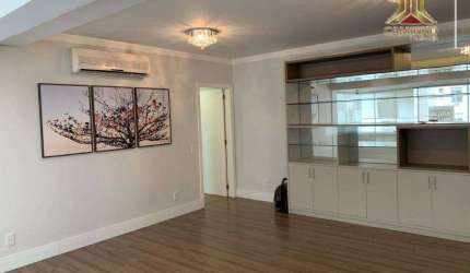 Vendo apartamento semi novo na Rua São Luis, Bairro Santana em Porto Alegre RS