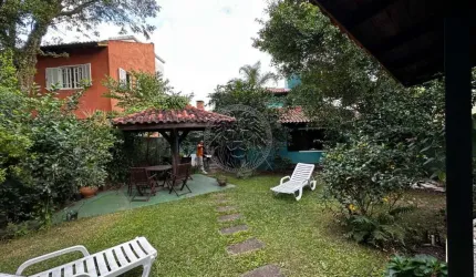Casa com 4 quartos à venda no Rio Tavares, Florianópolis  por R$ 1.500.000