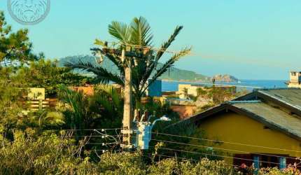 Casa com 5 quartos à venda no Morro das Pedras, Florianópolis  por R$ 2.500.000
