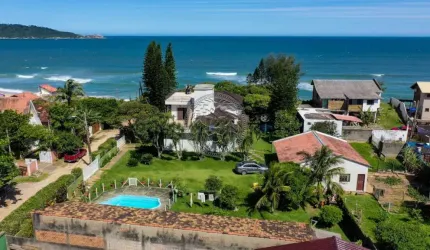 Casa com 3 quartos à venda no Campeche, Florianópolis  por R$ 8.000.000