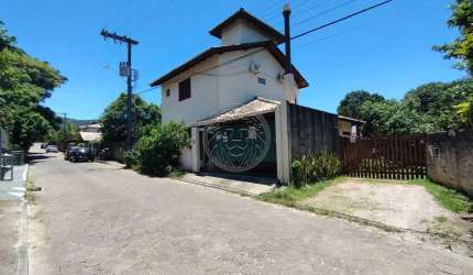Casa com 3 quartos à venda no Rio Tavares, Florianópolis , 230 m2 por R$ 2.070.000