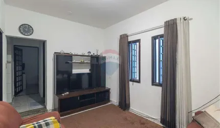 'Ótimo Investimento' Duas casas independentes com 253m2 na rua Calábria, Santo André - Ideal para renda ou conforto de famílias