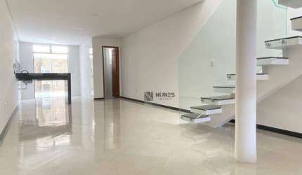 Casa com 3 dormitórios à venda, 150 m² por R$ 630.000,00 - Aeroporto - Juiz de Fora/MG