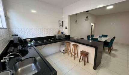 Casa com 3 dormitórios à venda, 210 m² por R$ 720.000 - Bairu - Juiz de Fora/MG