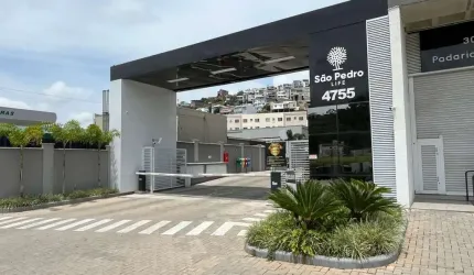 Apartamento com 2 dormitórios à venda, 45 m² por R$ 205.000 - São Pedro - Juiz de Fora/MG
