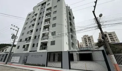 Apartamento NOVO com 2 suítes no bairro São Francisco de Assis - Camboriú