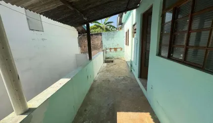 Casa de fundo para locação, 1 dormitório com garagem - Jardim Florence, Campinas, SP