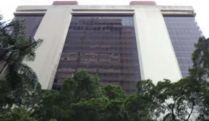 Vendo 2 vagas de garagem no Edifício 9 de Julho- Rio de Janeiro - RJ