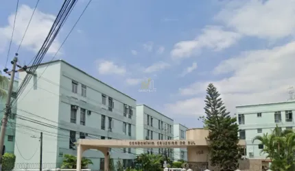 Apartamento para Venda com 2 Quartos - Irajá - RJ