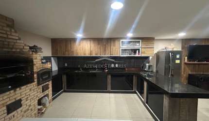 7595 -  Casa à Venda no Vale dos Cristais, Macaé, RJ