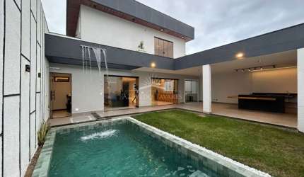 7969 -  Casa em Condomínio à Venda | Vale dos Cristais, Macaé/RJ