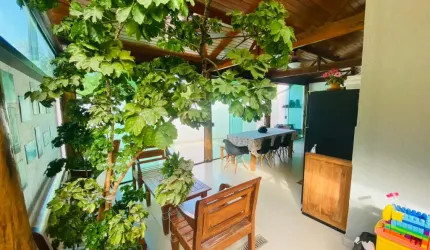 Casa em Condomínio à Venda | Granja dos Cavaleiros - Macaé, RJ