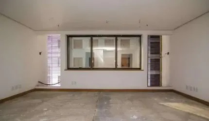 Sala comercial para alugar na Rua Doutor Florêncio Ygartua, 270, Moinhos de Vento, Porto Alegre por R$ 2.049
