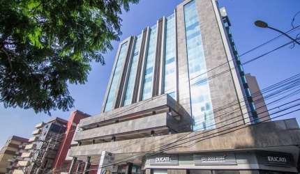 Sala comercial para alugar na Rua Doutor Florêncio Ygartua, 270, Moinhos de Vento, Porto Alegre por R$ 2.036