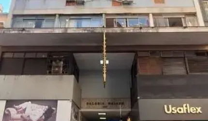 Ponto comercial para alugar na Rua dos Andradas, 1560, Centro Histórico, Porto Alegre por R$ 2.325