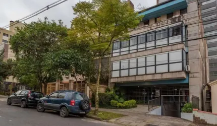 Apartamento com 3 quartos para alugar na Rua Professor Ivo Corseuil, 364, Petrópolis, Porto Alegre por R$ 9.800