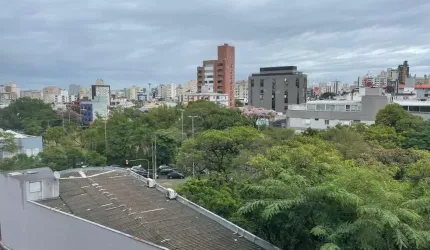 Apartamento com 1 quarto para alugar na Rua Castro Alves, 1055, Independência, Porto Alegre por R$ 3.800