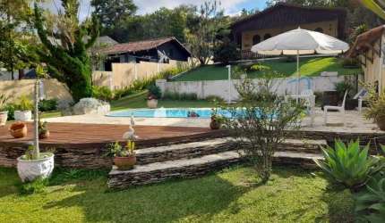 Casa com 4 dormitórios à venda, 227 m² por R$ 1.200.000 - Parque Jardim da Serra - Juiz de Fora/MG
