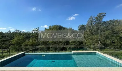 Casa de luxo em condomínio à venda em Santana de Parnaíba-SP, Cidade Tamboré: 4 quartos, 4 suítes, 3 salas, 5 banheiros, 3 vagas, 385m².
