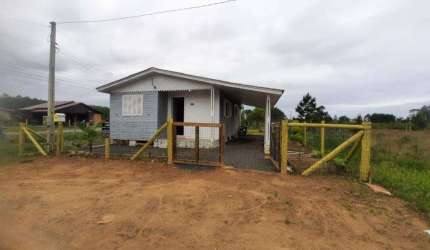 Casa 02 Dorm à venda no Bairro Rota do Sol com 360 m² de área privativa - 1 vaga de garagem