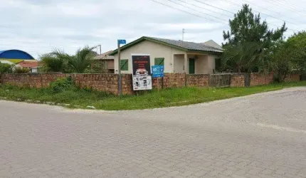 Casa 02 Dorm à venda no Bairro Rosa do Mar com 76 m² de área privativa
