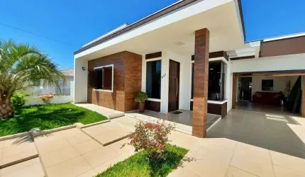 Casa 03 Dorm à venda no Bairro Bella Torres com 145 m² de área privativa - 2 vagas de garagem