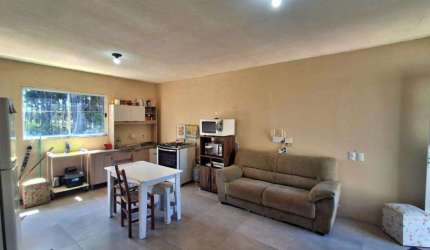 Casa 02 Dorm à venda no Bairro Xangri-lá dos Mares com 142 m² de área privativa - 2 vagas de garagem