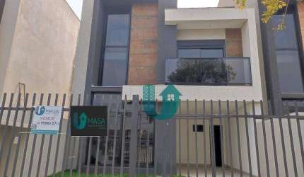 Sobrado triplex - 3 quartos com suite, 2 vagas e terraço - Uberaba